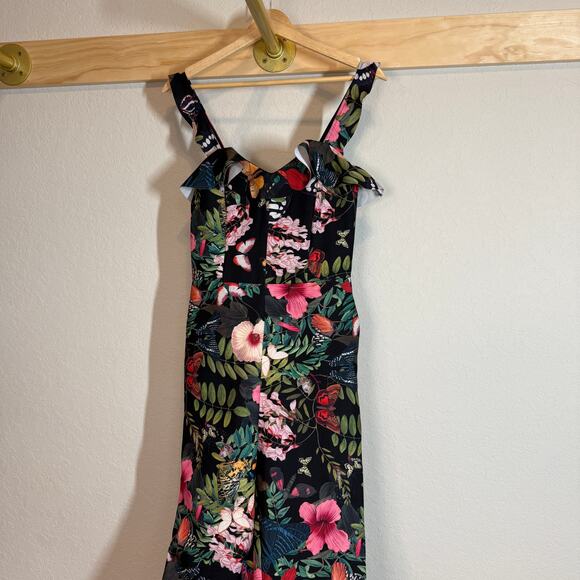Women's H&M Black and Multicolored Floral Botanical Print Jumpsuit‎ Size 8 - Picture 9 of 10
